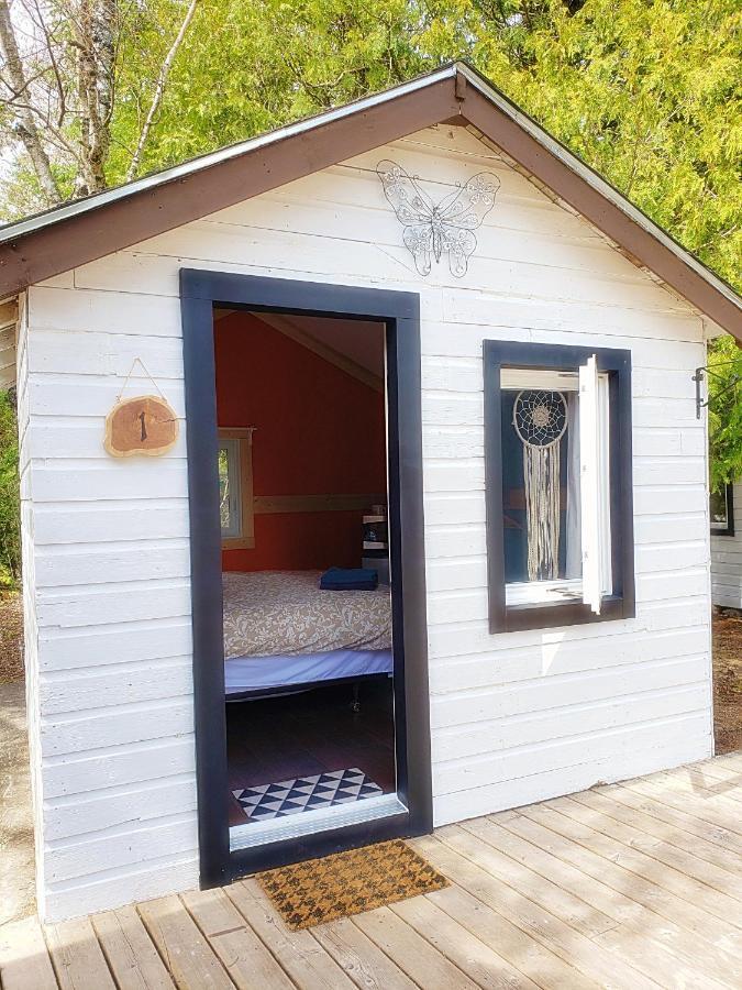 New Buddha Bing Unique Experience Cottage And Cabins Tobermory Εξωτερικό φωτογραφία